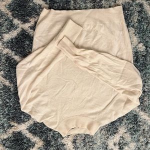 Everlane cashmere sweater